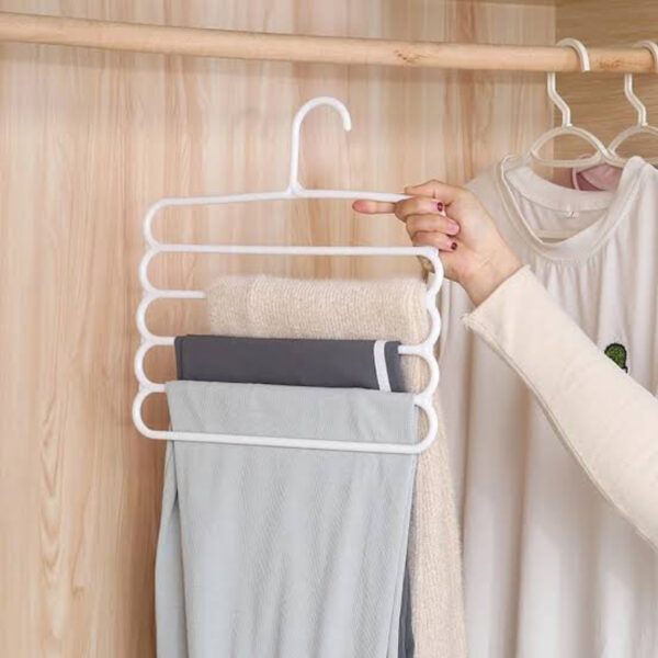 Pack of 4 Magic hangers 5 Layer hanger Maximize Closet Space with our 5 tier space saver Hangers Solution wardrobe organizers for paints trousers shirt dupatta