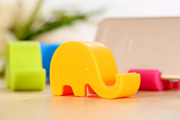 (Pack of 4 )Cute Cartoon Mini Elephant Phone Holder Multifunction Desktop Stand Tablet PC Stand Portable Lazy Bracket Watching TV - Image 9